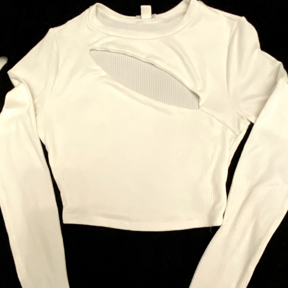 Garage, white long sleeve